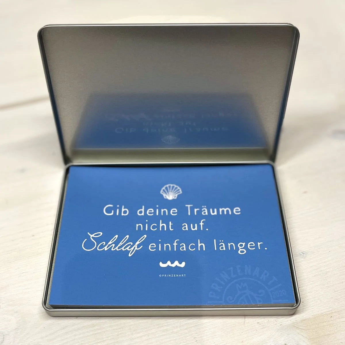 Postkarten-Set maritime Sprüche in Metalldose, Glücksmomente auf Papier offen | Prinzenart