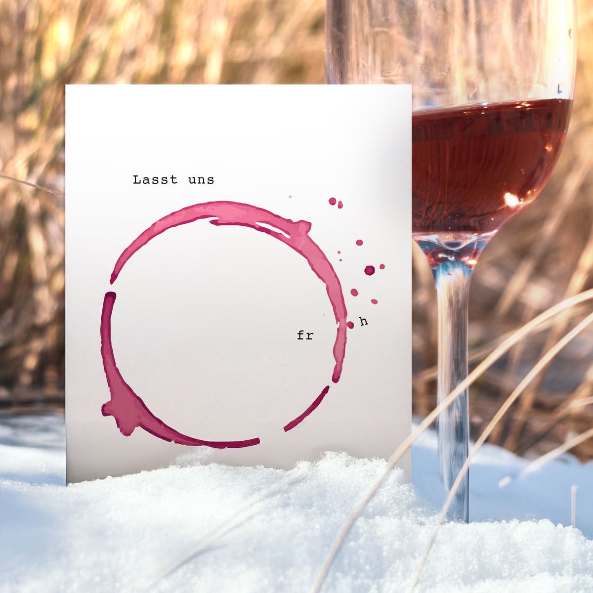 WeinAchten-Postkarte mit Rotweinring und Text Lasst uns froh, minimalistisches Design | Prinzenart